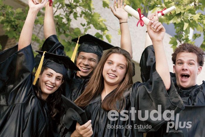 Oportunidades em Pernambuco, Paraíba e R. G. do Norte: Transformando o Futuro com o Estuda Plus